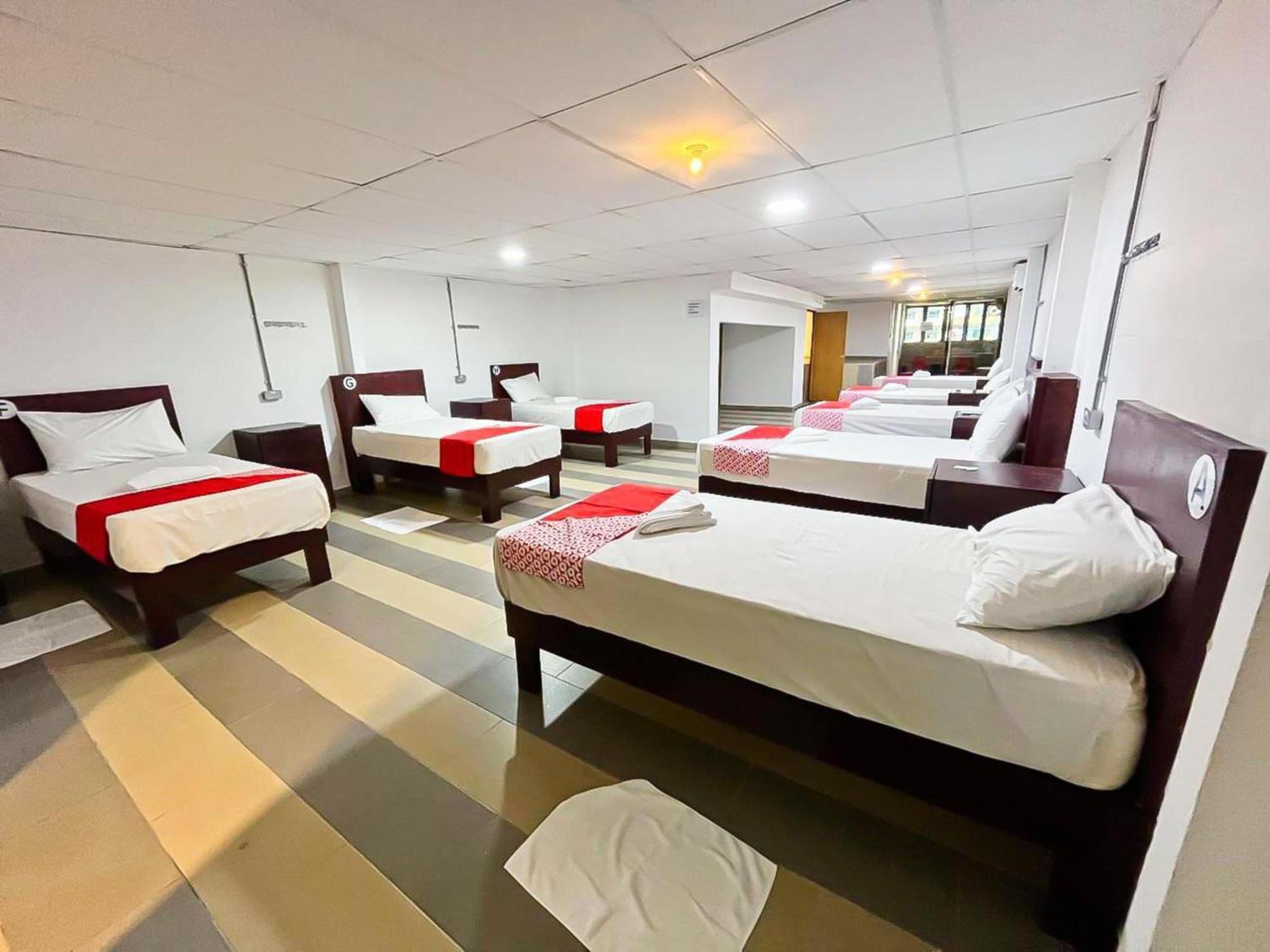 Super Oyo 90572 J Hotel Masjid India Kuala Lumpur Extérieur photo