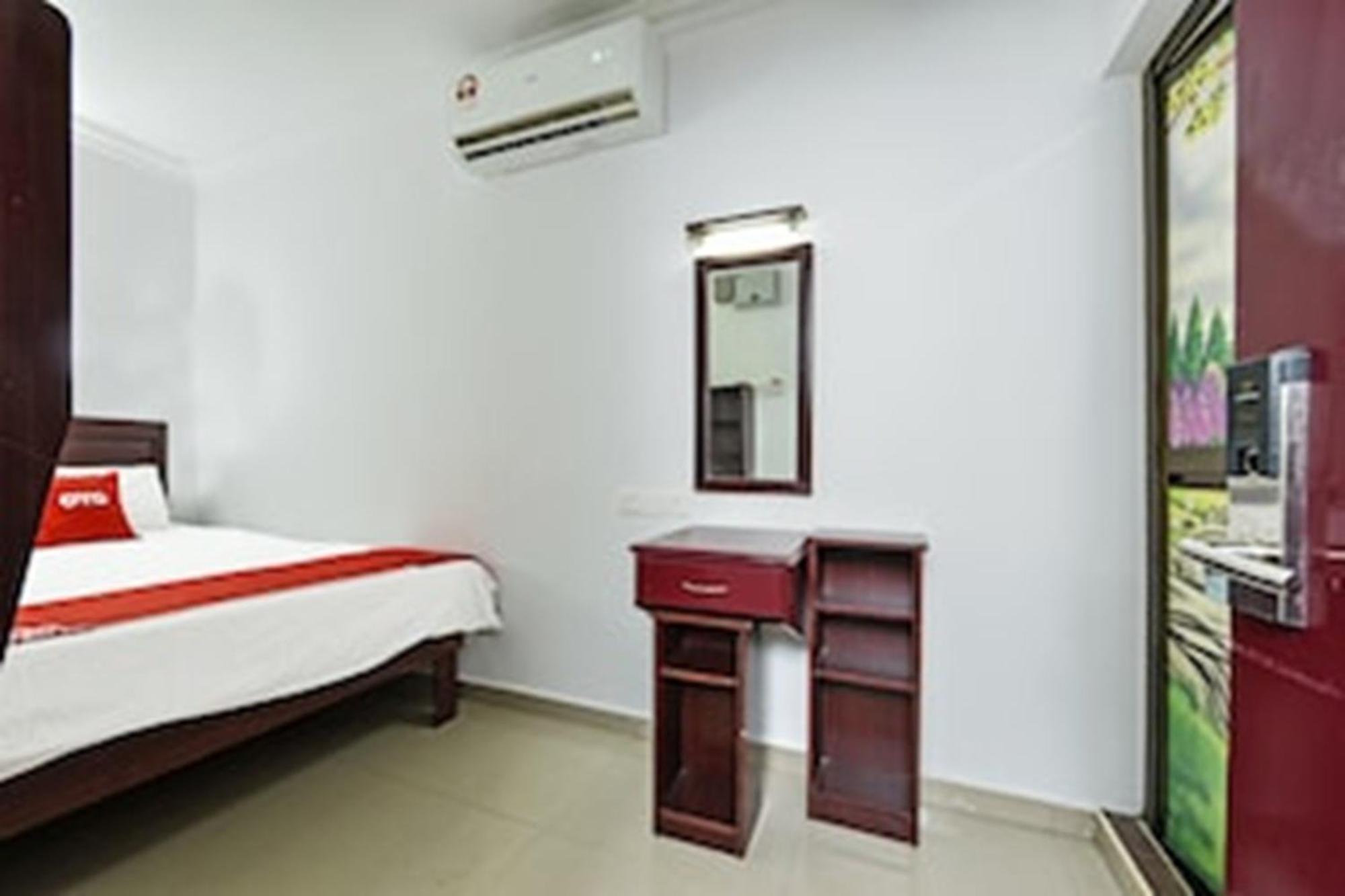 Super Oyo 90572 J Hotel Masjid India Kuala Lumpur Extérieur photo